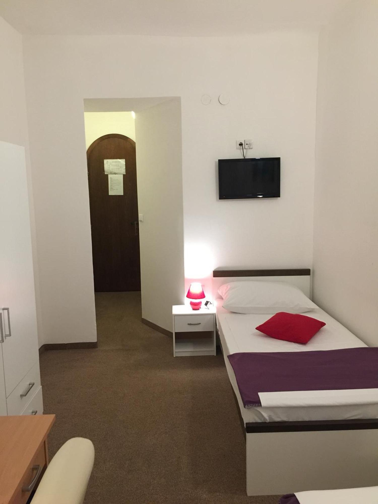 Hotel Ruza Novi Vinodolski Ruang foto