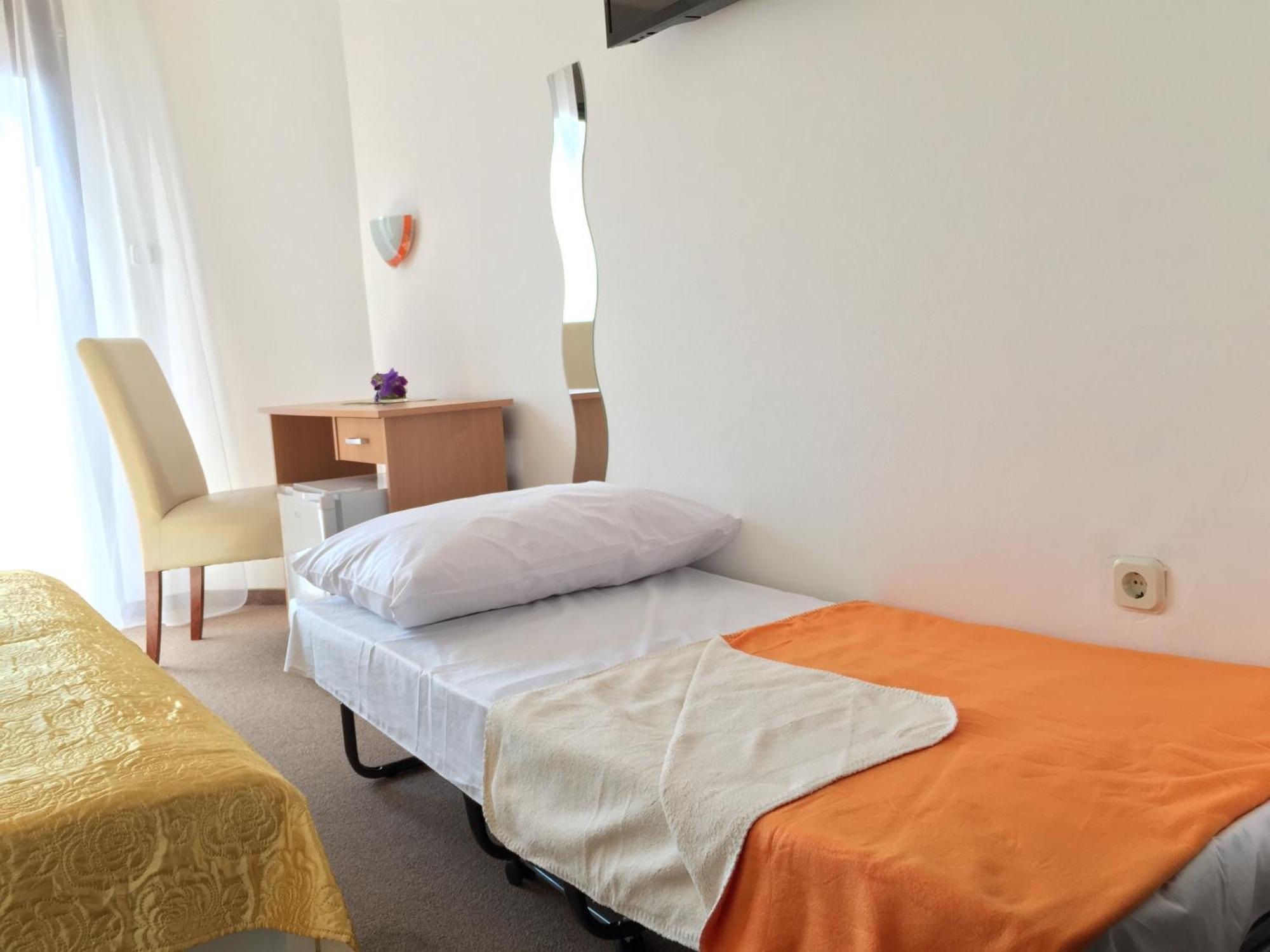 Hotel Ruza Novi Vinodolski Ruang foto