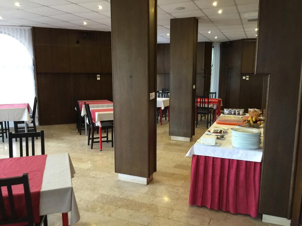 Hotel Ruza Novi Vinodolski Bagian luar foto