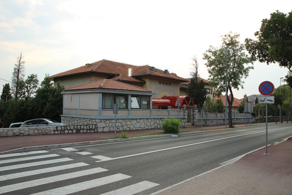Hotel Ruza Novi Vinodolski Bagian luar foto