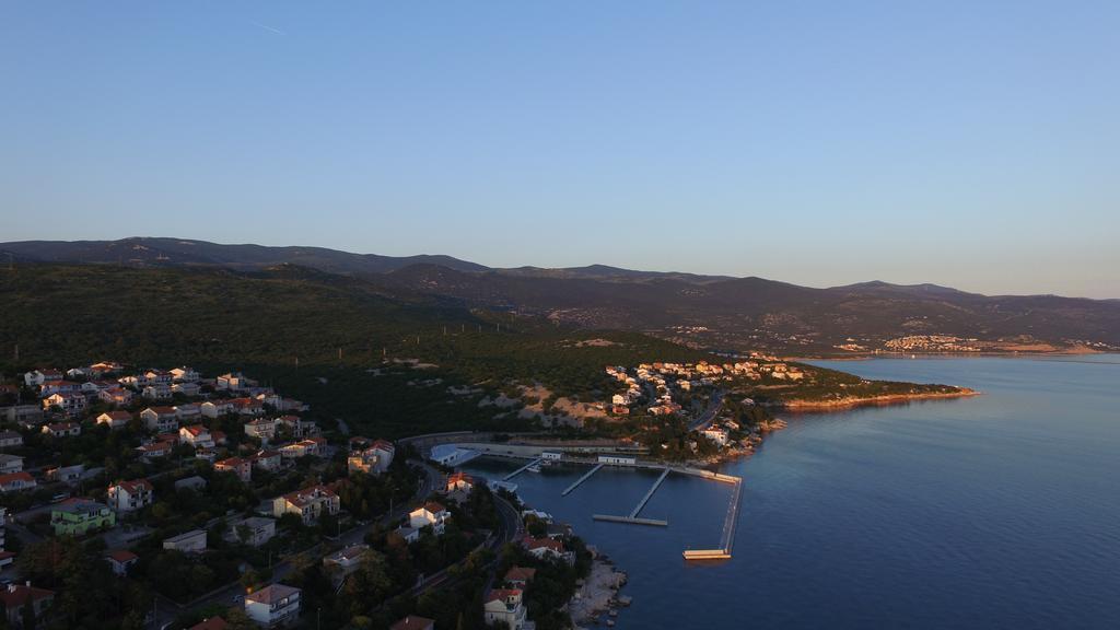 Hotel Ruza Novi Vinodolski Bagian luar foto